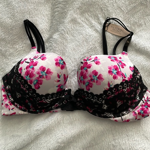 Victoria’s Secret Very Sexy Push Up Bra 34C - Picture 1 of 4
